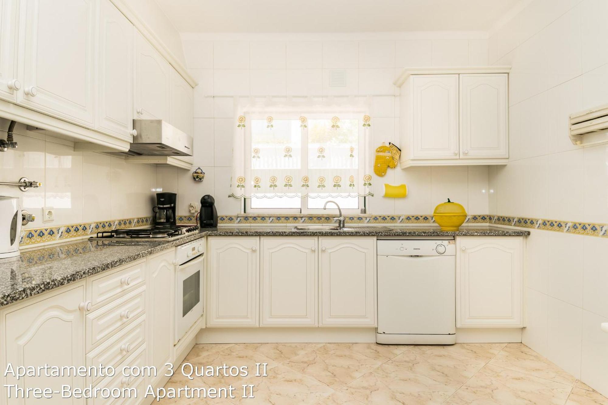 Akisol Albufeira Sunny Apartment ออยุส ดิ อากวา ภายนอก รูปภาพ