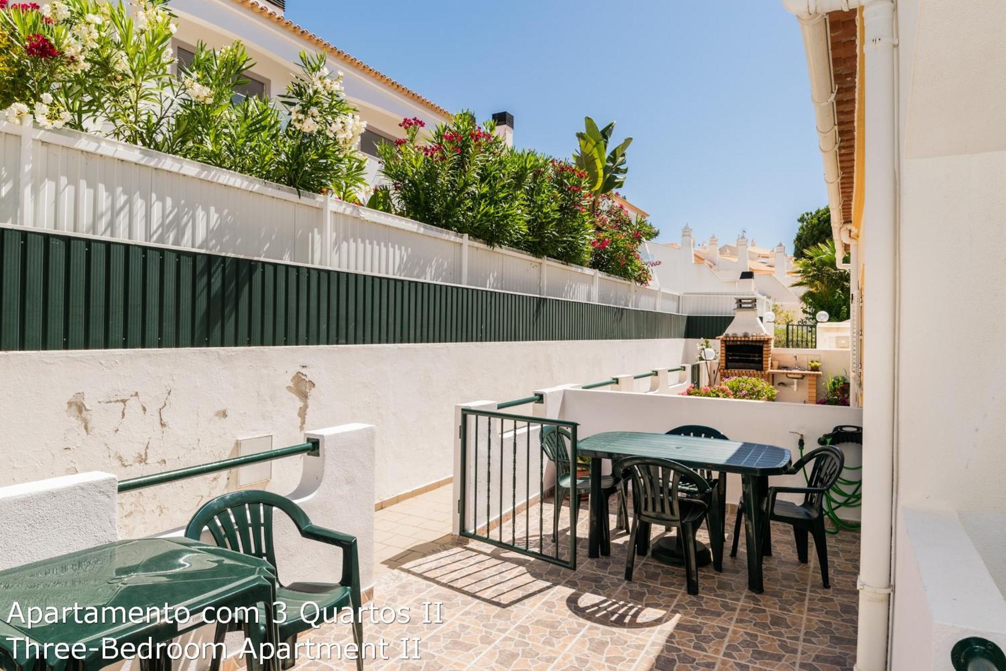 Akisol Albufeira Sunny Apartment ออยุส ดิ อากวา ภายนอก รูปภาพ