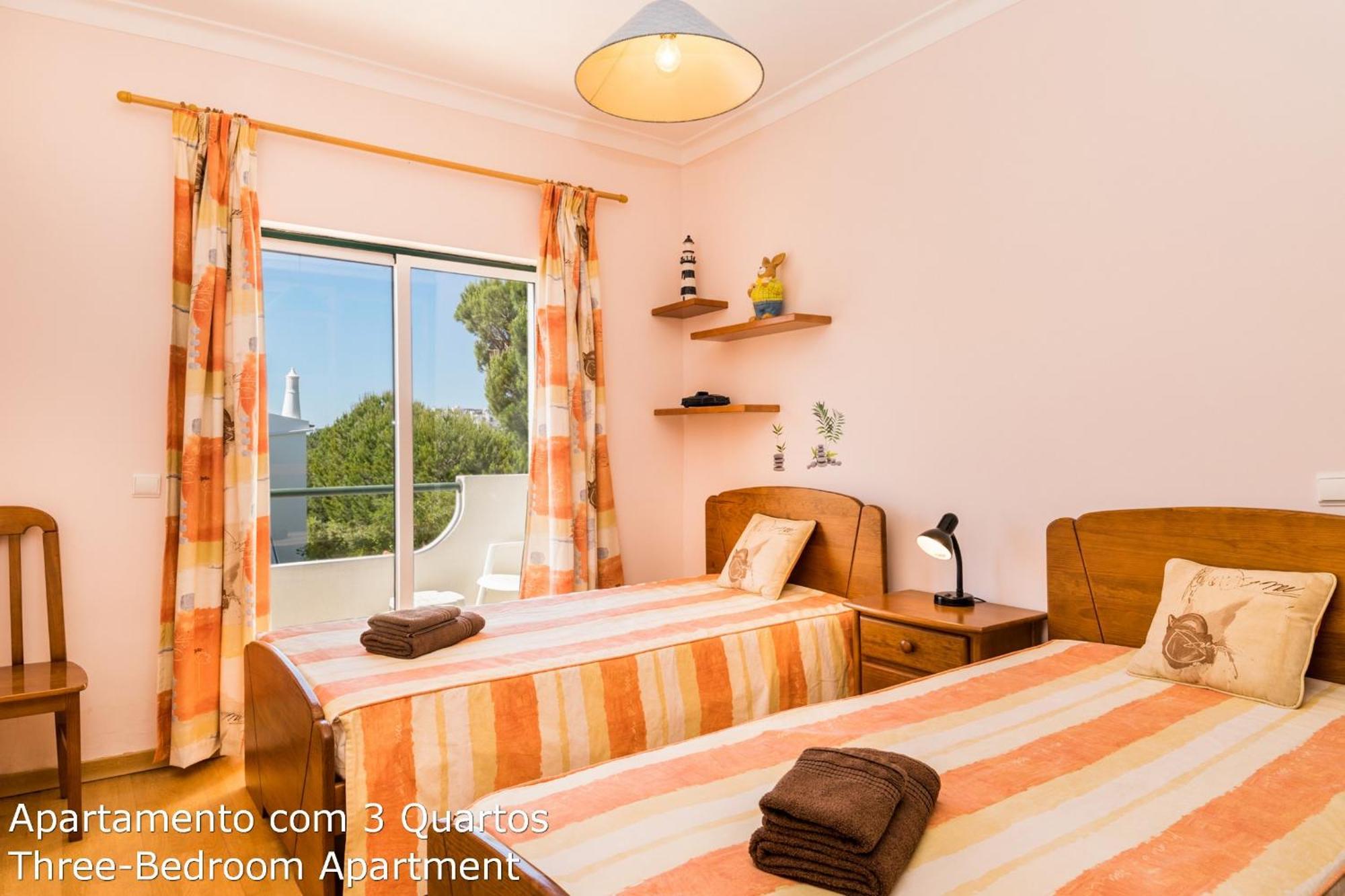 Akisol Albufeira Sunny Apartment ออยุส ดิ อากวา ภายนอก รูปภาพ