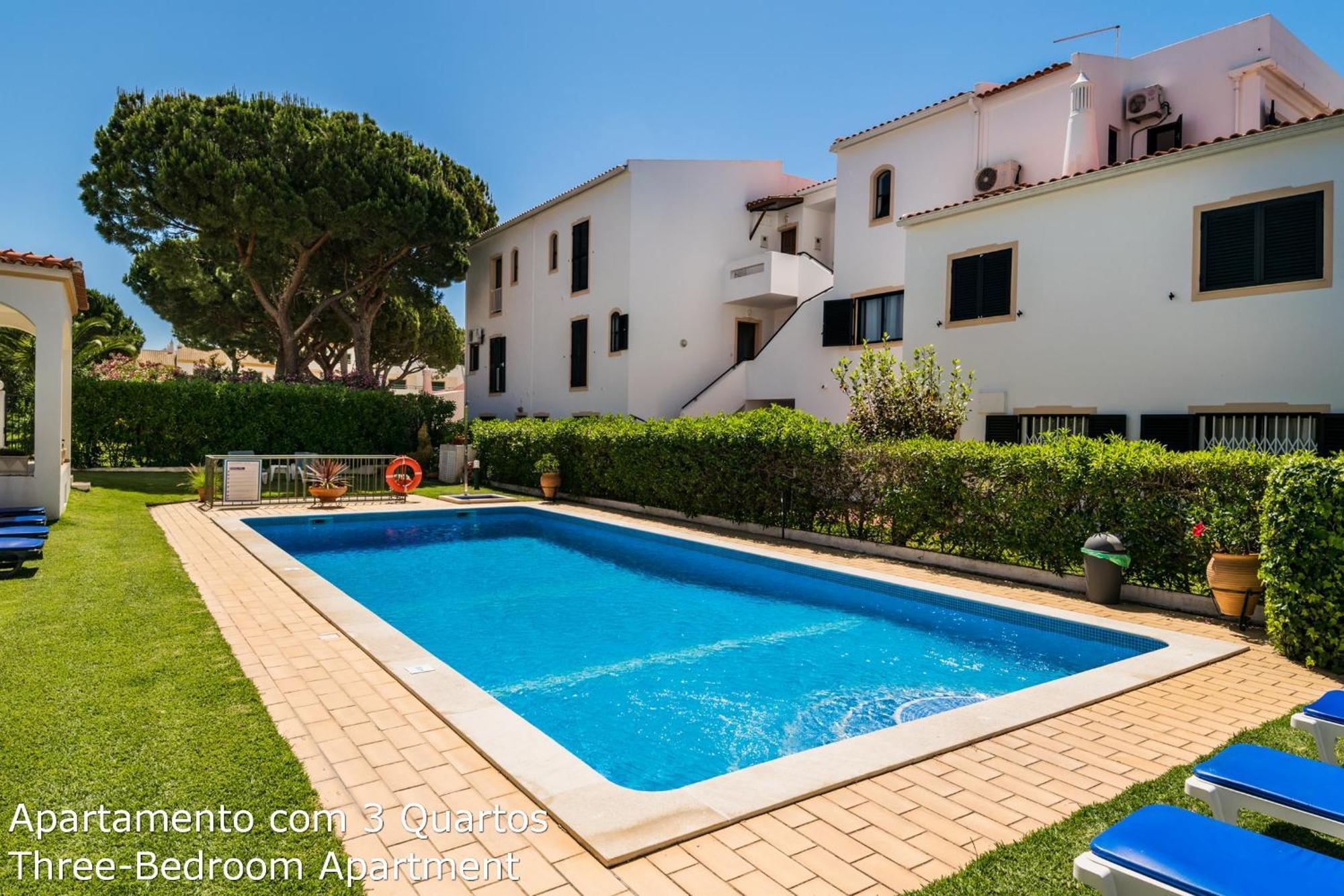 Akisol Albufeira Sunny Apartment ออยุส ดิ อากวา ภายนอก รูปภาพ