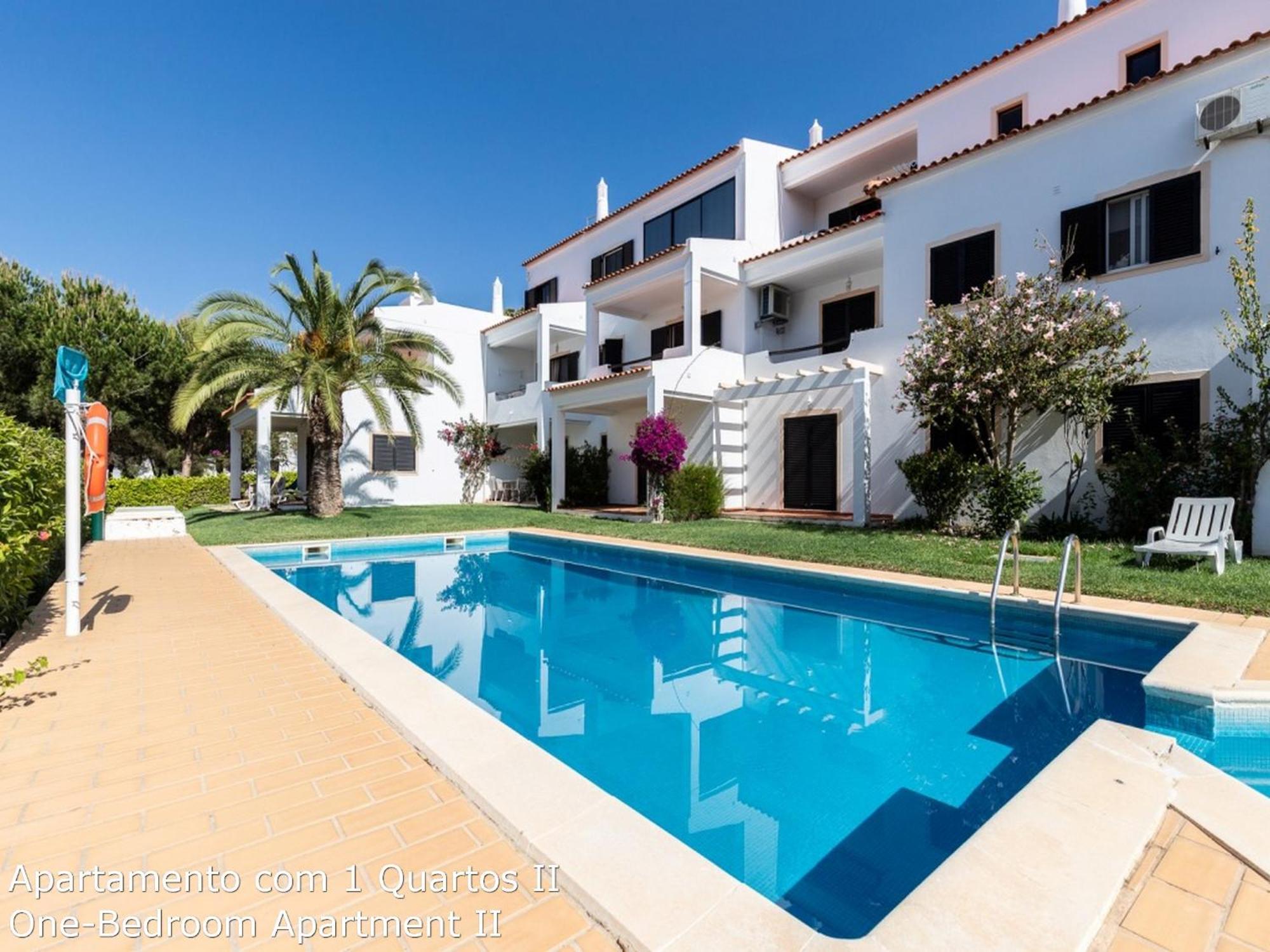 Akisol Albufeira Sunny Apartment ออยุส ดิ อากวา ภายนอก รูปภาพ