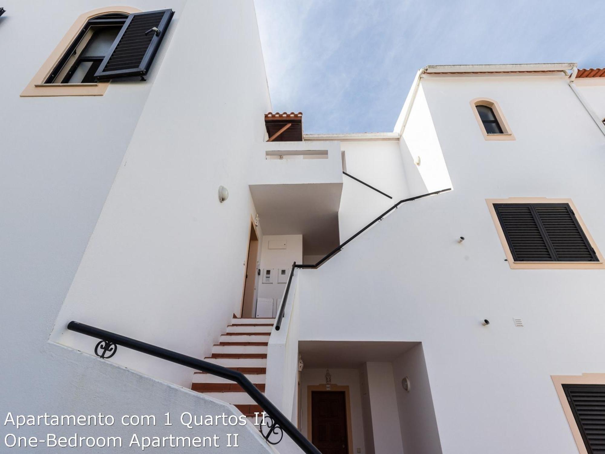 Akisol Albufeira Sunny Apartment ออยุส ดิ อากวา ภายนอก รูปภาพ